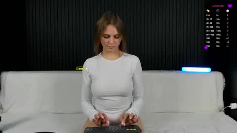 Alena online show from November 19, 12:27 pm