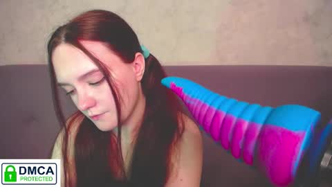 Alyssa online show from November 25, 2:47 am