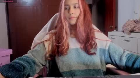 alyssy_nc online show from May 13, 2:50 am
