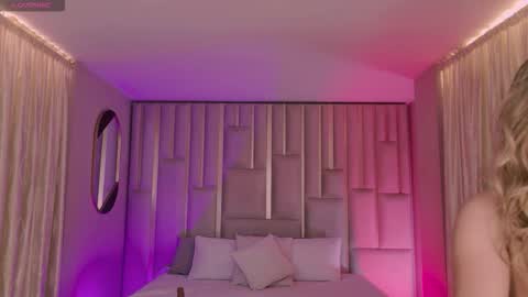 Amaia Haywood online show from January 10, 6:07 am