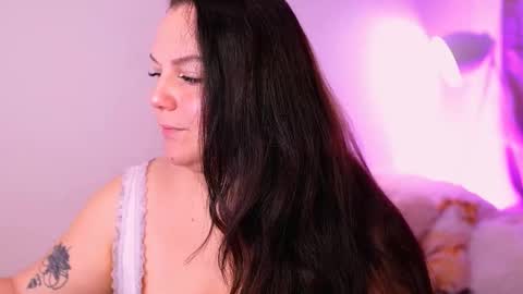 amalia_minkxx online show from November 7, 9:37 am