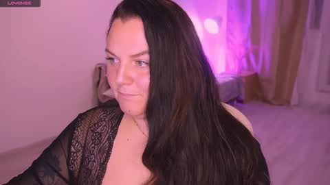 Snapshot of amalia_minkxx chatting on October 16, 5:15 pm amalia_minkxx online show from October 16, 5:15 pm