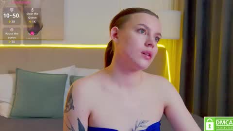 Amalia online show from December 15, 8:14 pm