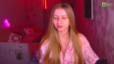 Snapshot of amaliaqueen999 chatting on January 6, 1:30 pm Amalia online show from January 6, 1:30 pm