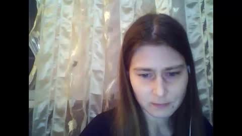 Dog mama online show from March 19, 7:07 pm