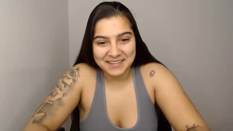 The queen of the biceps  online show from January 4, 9:21 am