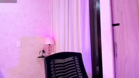 Luisa online show from February 12, 12:05 am