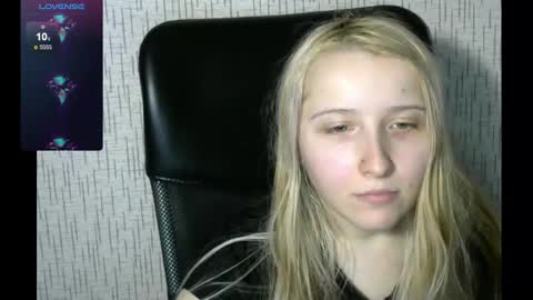 Amanda online show from February 12, 8:50 pm