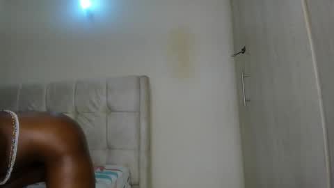 Amanda tint online show from October 28, 8:25 pm