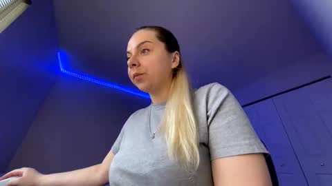 Amanda online show from February 26, 11:15 pm