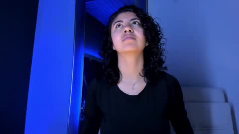 Emily online show from October 19, 2:08 pm