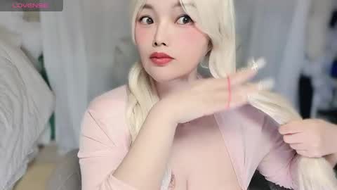 yooo online show from March 13, 11:50 pm