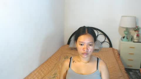 amazing_hazelnut online show from June 21, 10:52 am