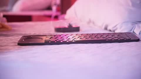 Julieta  online show from March 1, 12:05 pm