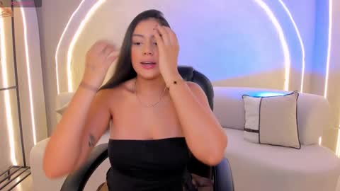 Ambar  online show from October 3, 11:59 am