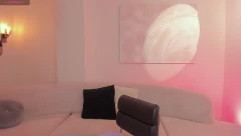 Ambar  online show from March 11, 12:20 pm