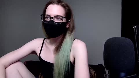 Snapshot of amber_candyfloss chatting on December 10, 12:50 am Amber non-nude model online show from December 10, 12:50 am