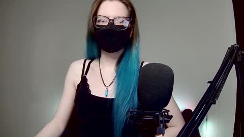 Snapshot of amber_candyfloss chatting on December 23, 10:33 pm Amber non-nude model online show from December 23, 10:33 pm