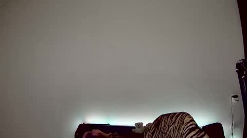 Snapshot of amber_candyfloss chatting on January 28, 11:17 pm Amber non-nude model online show from January 28, 11:17 pm