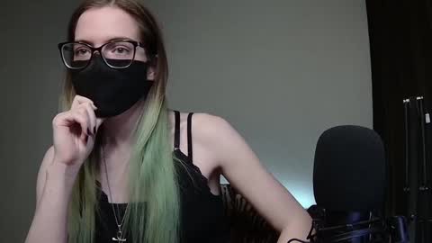 Snapshot of amber_candyfloss chatting on December 16, 3:08 am Amber non-nude model online show from December 16, 3:08 am