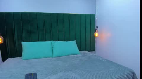 amber online show from March 16, 2:10 pm