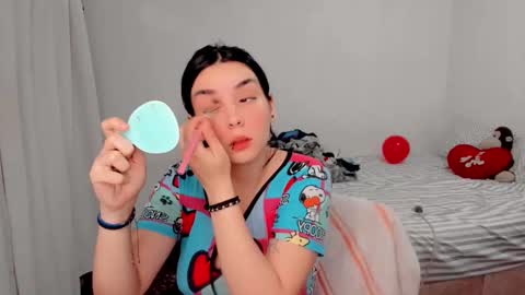 amber online show from December 12, 9:26 pm