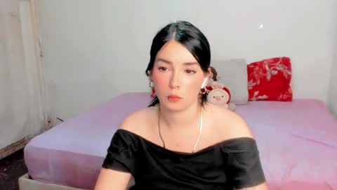 amber online show from March 29, 4:33 am