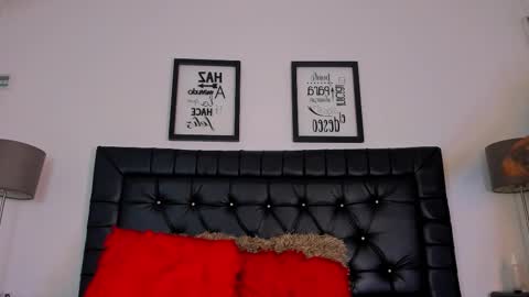 julieta  online show from November 6, 12:33 pm