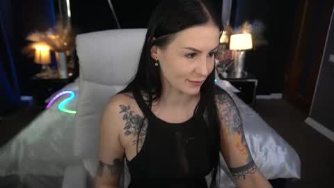 Anna online show from November 5, 7:02 am