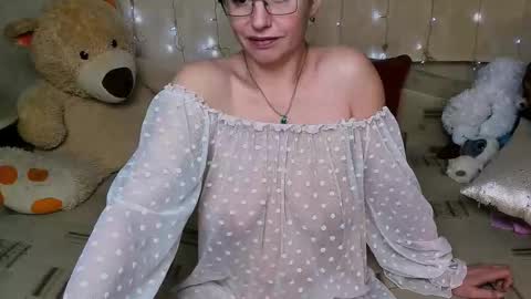 Amber online show from February 5, 9:12 am