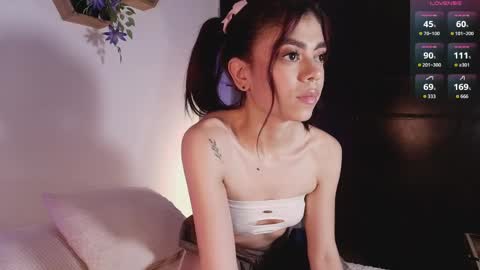 Amber online show from April 11, 6:30 am