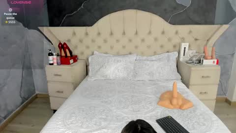 Snapshot of amberrgrey_ chatting on September 24, 8:41 pm Amber Grey online show from September 24, 8:41 pm