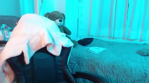 Amber  online show from February 15, 11:27 pm