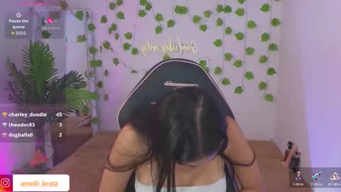 Snapshot of ameelia_tay chatting on September 11, 1:55 pm AMELIA online show from September 11, 1:55 pm
