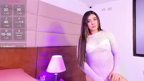 Amelia  online show from April 6, 4:46 am