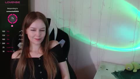 Snapshot of amelia_sweeti chatting on September 22, 8:51 pm amelia_sweeti online show from September 22, 8:51 pm