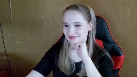 Amelia  online show from May 28, 1:31 pm