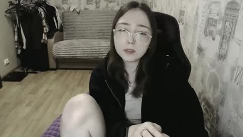 Snapshot of ameliakamishiro chatting on February 9, 8:02 pm Amelia online show from February 9, 8:02 pm