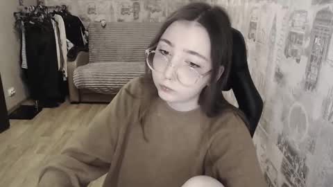Snapshot of ameliakamishiro chatting on February 23, 9:11 pm Amelia online show from February 23, 9:11 pm