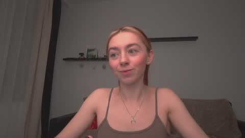 Snapshot of ameliamber0 chatting on February 21, 5:09 pm Amelia online show from February 21, 5:09 pm