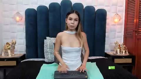 AmeliaST online show from June 12, 12:35 pm