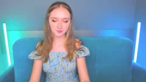 ameliawise online show from December 19, 10:56 am