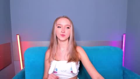 ameliawise online show from January 5, 8:43 am