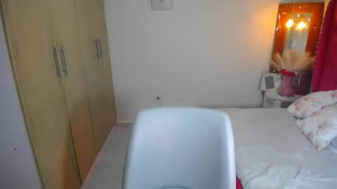 ameli online show from November 14, 1:05 am