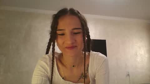 Snapshot of amethystnight_ chatting on October 7, 8:52 am Julia online show from October 7, 8:52 am
