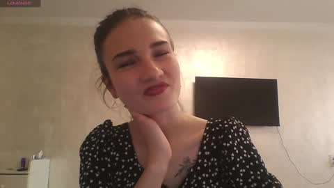 Snapshot of amethystnight_ chatting on March 7, 8:02 am Julia online show from March 7, 8:02 am