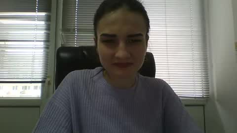 Snapshot of amethystnight_ chatting on February 19, 9:17 am Julia online show from February 19, 9:17 am
