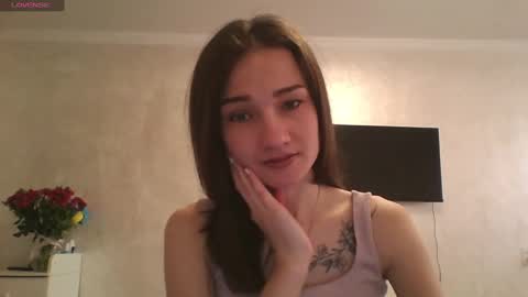 Snapshot of amethystnight_ chatting on March 11, 8:52 am Julia online show from March 11, 8:52 am