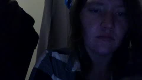 Snapshot of amileamariestar chatting on December 27, 2:25 am amileamariestar online show from December 27, 2:25 am