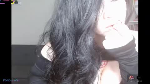 amilust online show from October 12, 5:48 pm